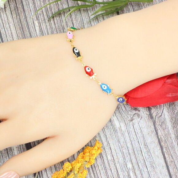 "Trendy Handmade Bracelet – A Stylish Gift for Women & Girls, MAR091692 - Picture 3 of 10